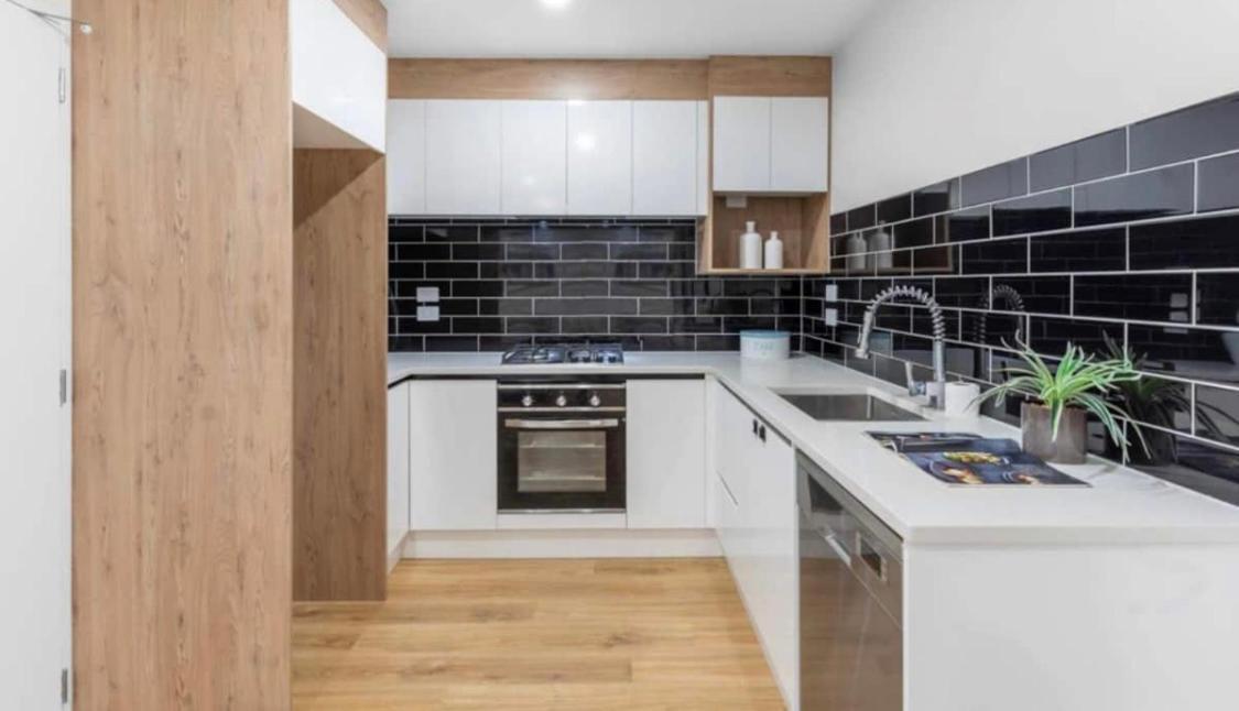 Private Double Bedroom With Attached Bathroom Near 12 Min To Auckland Airport Exterior foto
